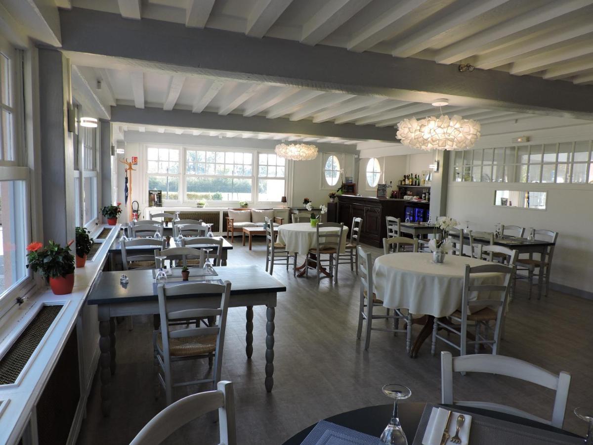 Auberge De La Roque La Roquette Kültér fotó